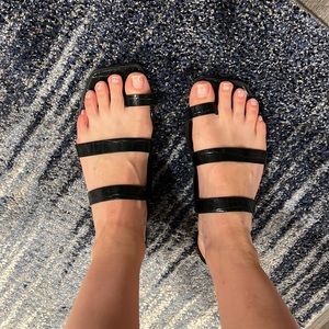 Dolce Vita Black Triple-Strap Square Toe Sandals